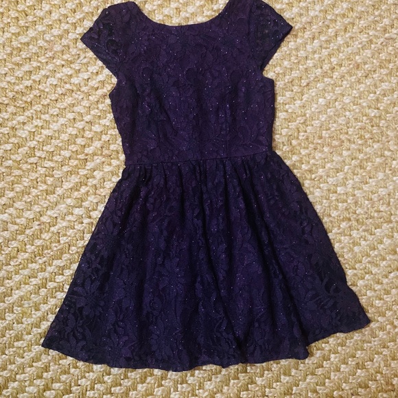 Dress purple sparkly lace short sleeve blue cold - Picture 6 of 10